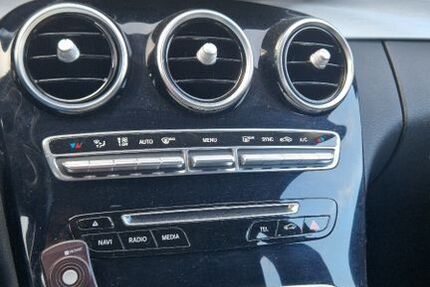 Mercedes-Benz C 180 102.600 km 17.450 &euro; Schwendi 88477