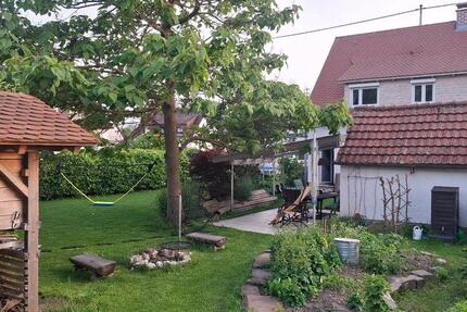 Doppelhaushälfte mit Garten und 2 Garagen - NU - Ludwigsfeld