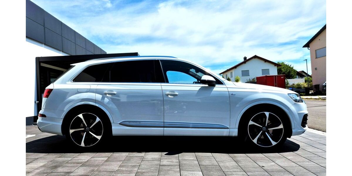 Audi Q7 238.800 km 29.999 &euro; Bibertal - Kissendorf 89346