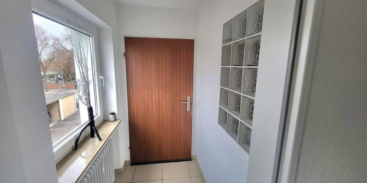 Etagenwohnung Neu-Ulm Pfuhl - 3 Zimmer, 86 m&sup2;, 330.000&euro; | Angebot:25664454