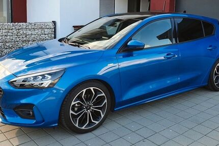 Ford Focus 84.500 km 15.500 € Kammeltal 89358