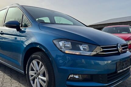 VW Touran 61.188 km 28.490 &euro; Ichenhausen 89335