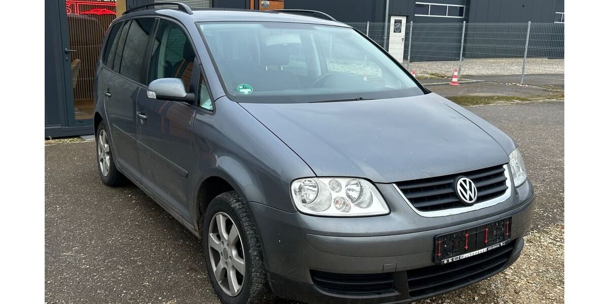 VW Touran 207.000 km 1.650 &euro; Leipheim 89340