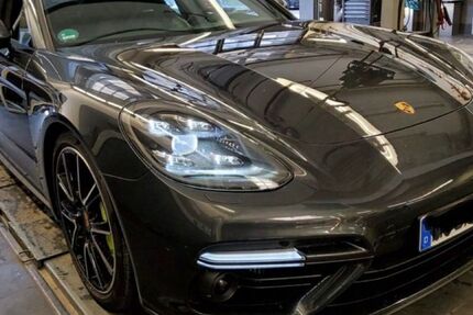 Porsche Panamera 54.000 km 87.900 &euro; Ulm 89075