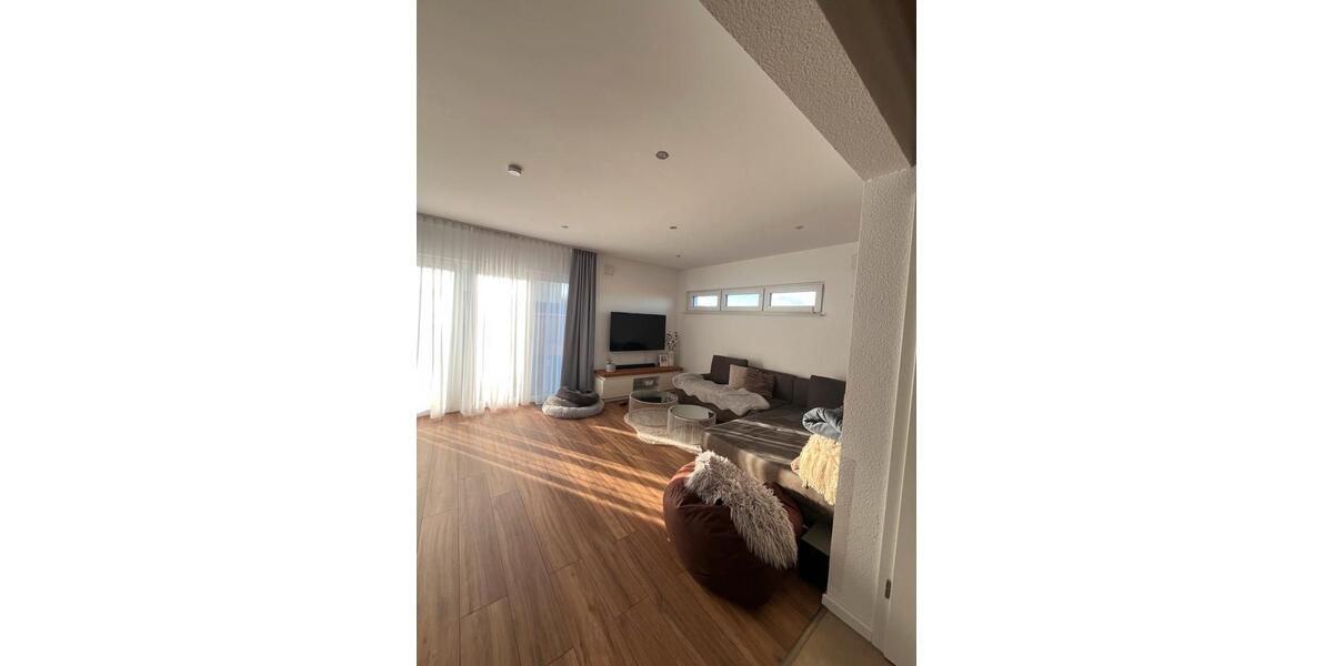 Einfamilienhaus Weidenstetten - 6 Zimmer, 146 m&sup2;, 2.000&euro; | Angebot:26162446