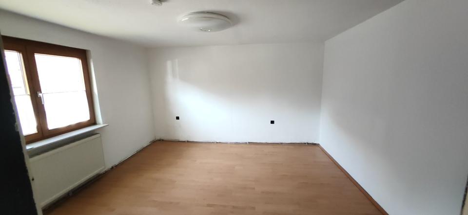 Einfamilienhaus Geislingen an der Steige - 6 Zimmer, 130 m&sup2;, 350.000&euro; | Angebot:27123087