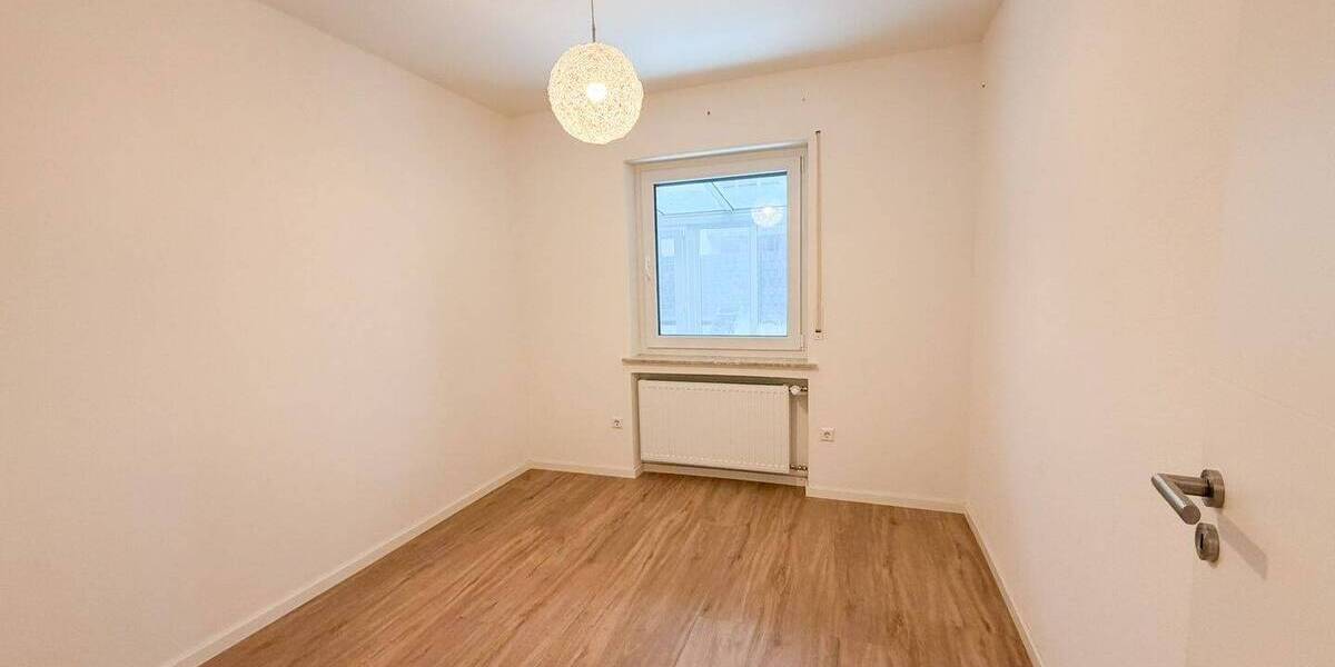 Terrassenwohnung Staig Steinberg - 5 Zimmer, 140 m&sup2;, 1.475&euro; | Angebot:26229504