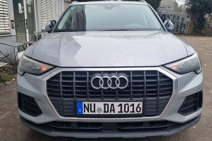 Audi Q3 220.000 km 17.890 &euro; Elchingen 89275