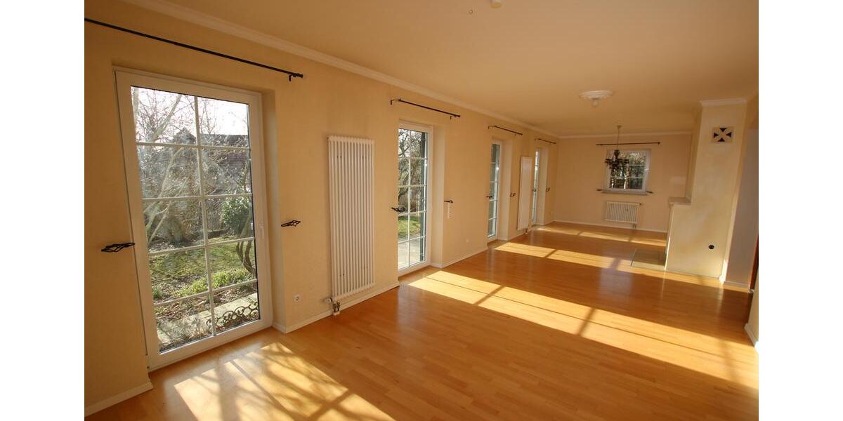 Traumvilla in Neu-UlmHolzschwang 6 zimmer