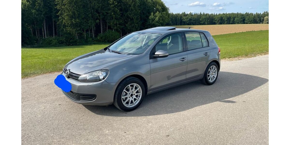 VW Golf 153.200 km 5.700 &euro; Günzburg 89312