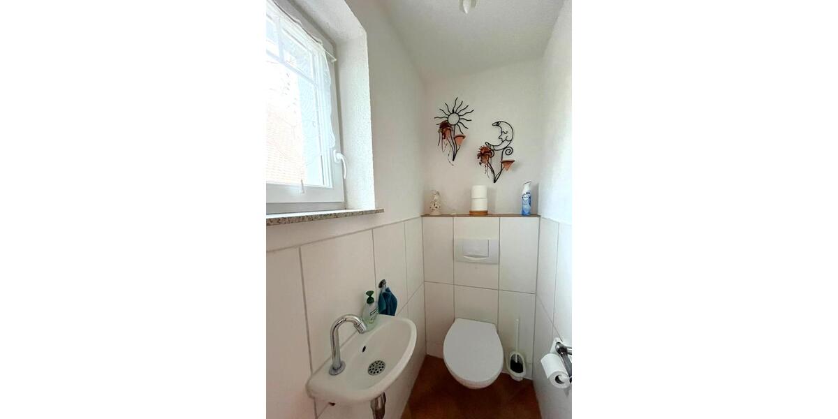 Einfamilienhaus Achstetten - 4.5 Zimmer, 100 m&sup2;, 1.350&euro; | Angebot:26146373