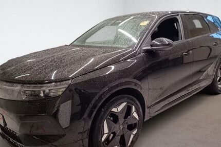 Opel Grandland (X) 18.500 km 40.990 &euro; Ulm 89073