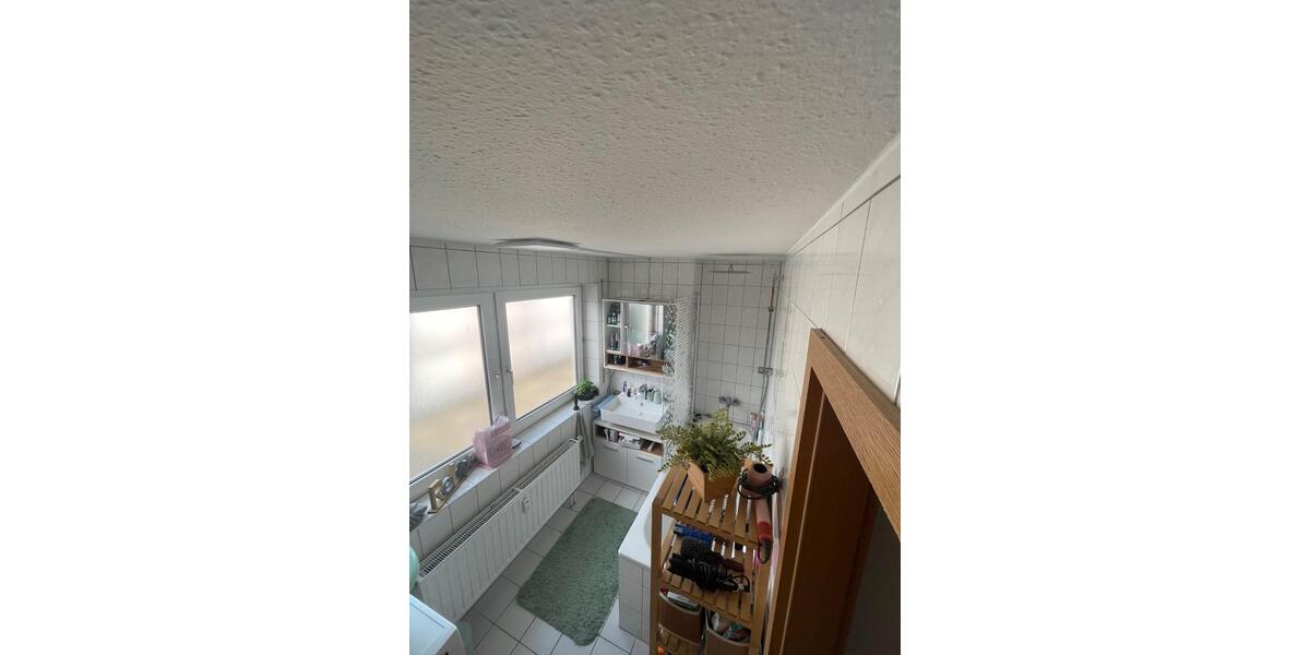 Dachgeschoßwohnung Laichingen - 5 Zimmer, 119 m&sup2;, 1.000&euro; | Angebot:26645507