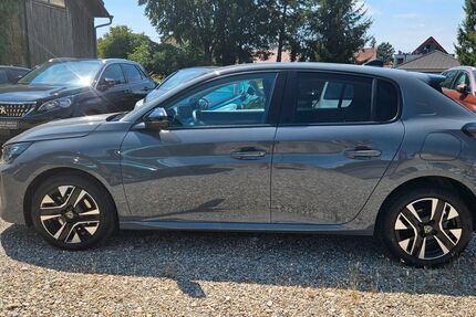 Peugeot 208 21.811 km 18.290 &euro; Altenstadt / Iller 89281