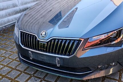 Skoda Superb 95.500 km 19.800 &euro; Günzburg 89312