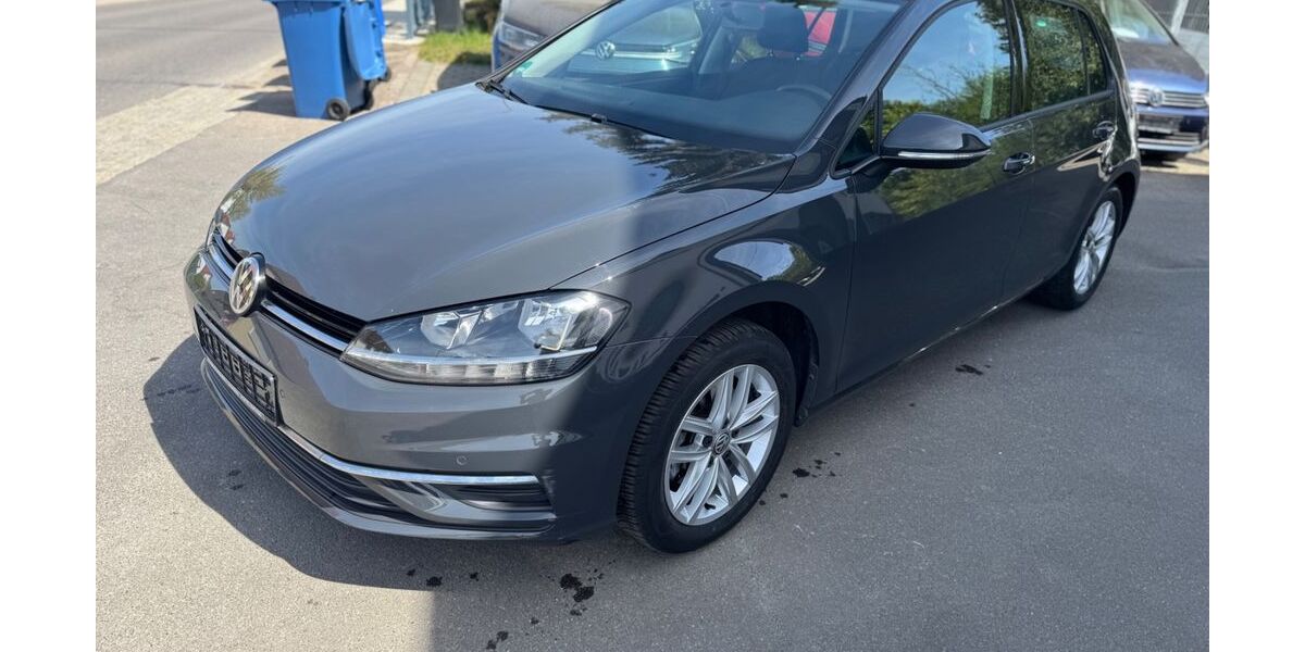 VW Golf 92.135 km 11.999 &euro; Achstetten 88480