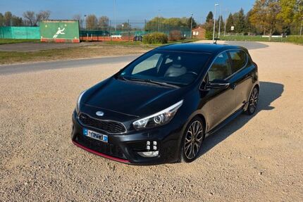 Kia ceed / Ceed 121.000 km 10.000 &euro; Rottenacker 89616