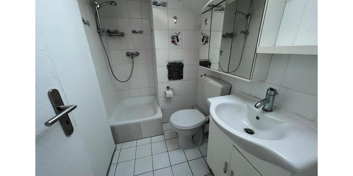 Dachgeschoßwohnung Achstetten - 2 Zimmer, 50 m&sup2;, 500&euro; | Angebot:26491819