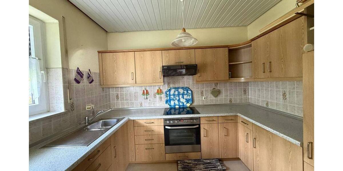Einfamilienhaus Bellenberg - 7 Zimmer, 155 m&sup2;, 440.000&euro; | Angebot:26733655
