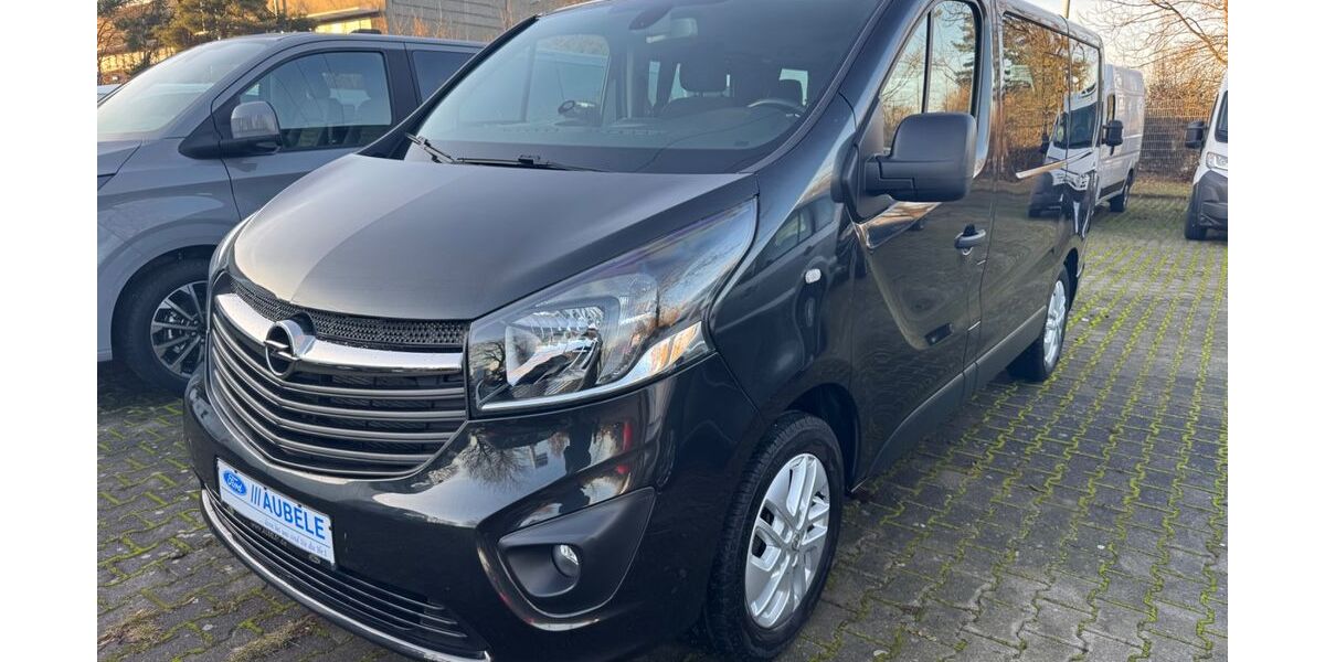 Opel Vivaro 130.900 km 17.190 &euro; Pfaffenhofen 89284