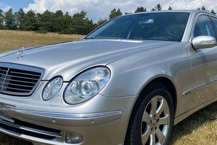 Mercedes-Benz E 320 330.000 km 3.000 &euro; Öpfingen 89614