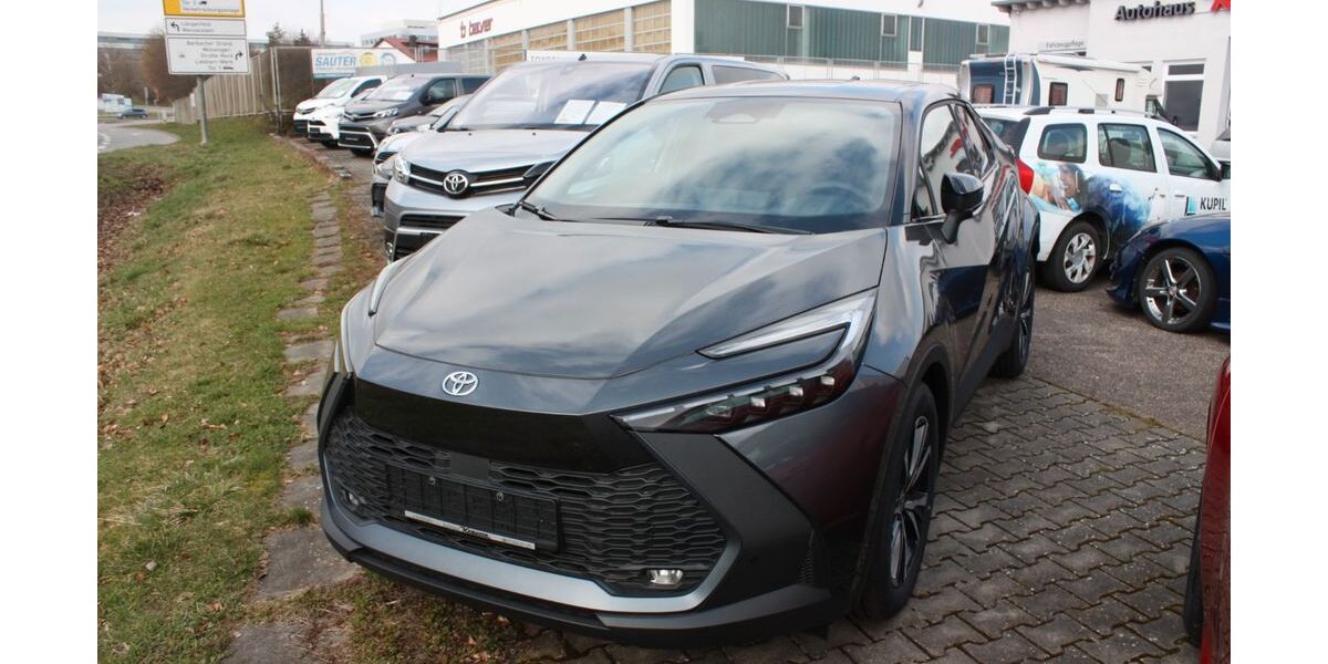 Toyota C-HR 11.000 km 32.990 &euro; Ehingen 89584