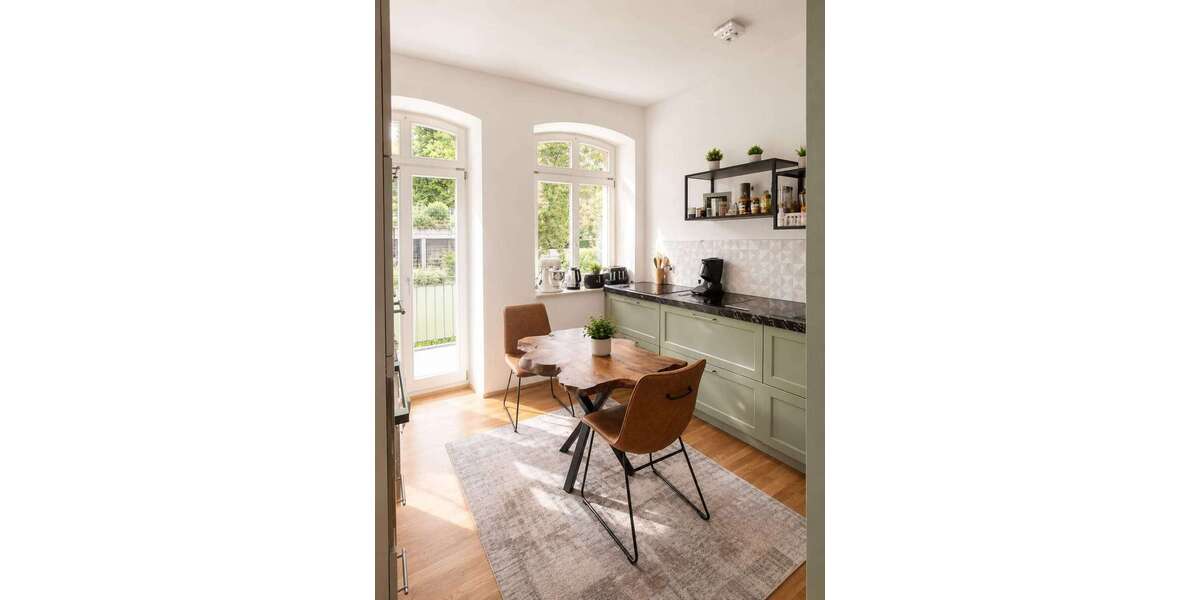 Etagenwohnung Ulm Weststadt - 4 Zimmer, 143 m&sup2;, 2.000&euro; | Angebot:26837926