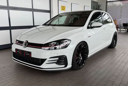 VW Golf 125.000 km 18.899 &euro; Weißenhorn 89264