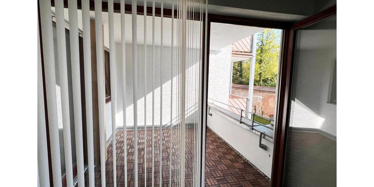 Erdgeschoßwohnung Neu-Ulm Ludwigsfeld - 3 Zimmer, 79 m&sup2;, 1.250&euro; | Angebot:26312168
