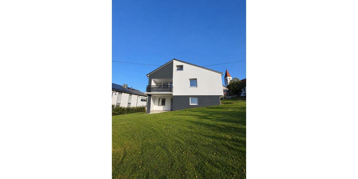 Mehrfamilienhaus, Wohnhaus Bernstadt - 10 Zimmer, 270 m&sup2;, 690.000&euro; | Angebot:26692495