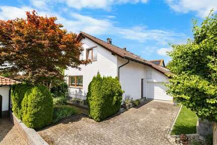 Haus Erbach - 4.5 Zimmer, 124 m&sup2;, 569.000&euro; | Angebot:27034270