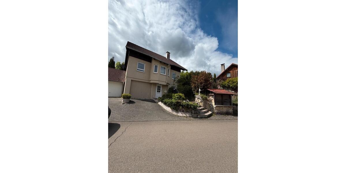 Einfamilienhaus Hohenstadt - 5 Zimmer, 136 m&sup2;, 420.000&euro; | Angebot:26705482