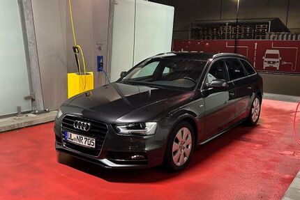 Audi A4 136.000 km 15.500 € Neu-Ulm 89233