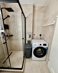 FELDRAND: MODERN, RUHIG & MIT BALKON - Etagenwohnung Laichingen | Angebot:27078737