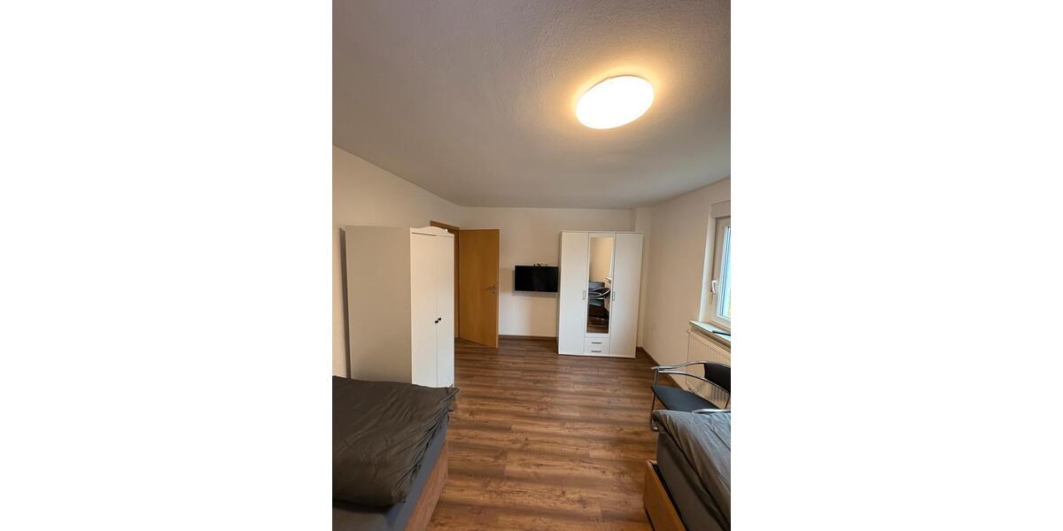 Erdgeschoßwohnung Bellenberg - 1 Zimmer, 15 m&sup2;, 600&euro; | Angebot:26450000