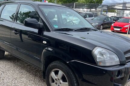 Hyundai TUCSON 208.800 km 1.799 &euro; Langenau 89129