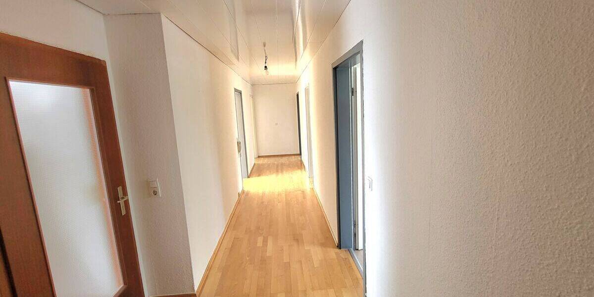 Etagenwohnung Nersingen - 3 Zimmer, 82 m&sup2;, 250.000&euro; | Angebot:26105547