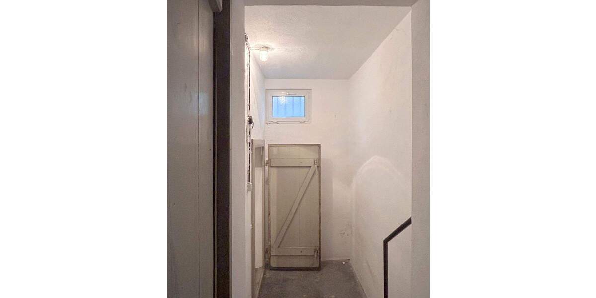 Mehrfamilienhaus, Wohnhaus Ulm Weststadt - 9 Zimmer, 248 m&sup2;, 690.000&euro; | Angebot:24766445