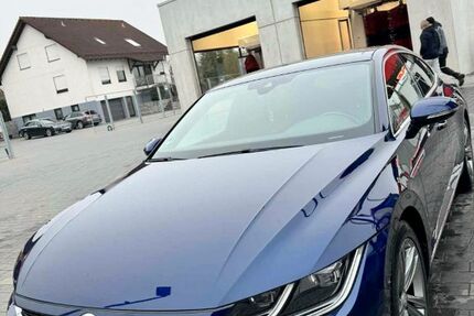 VW Arteon 216.000 km 17.850 &euro; Günzburg 89312