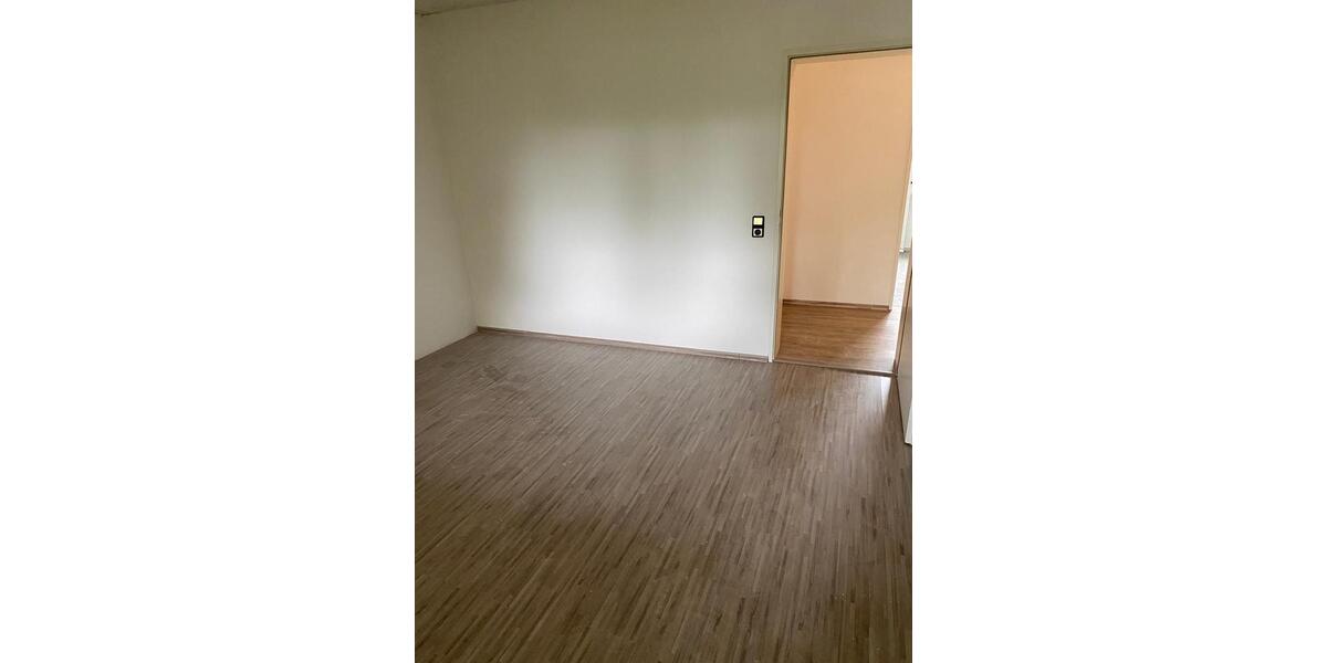 Etagenwohnung Laupheim - 3.5 Zimmer, 86 m&sup2;, 244.000&euro; | Angebot:26194692