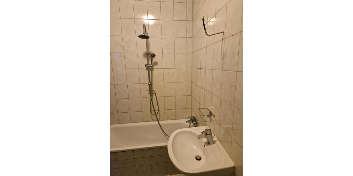 Etagenwohnung Illertissen - 1 Zimmer, 46 m&sup2;, 250&euro; | Angebot:24703612