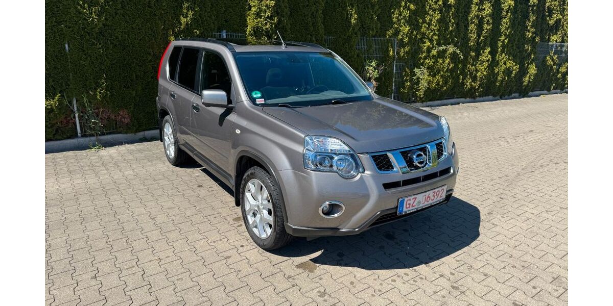 Nissan X-Trail 164.500 km 7.990 &euro; Kötz 89359