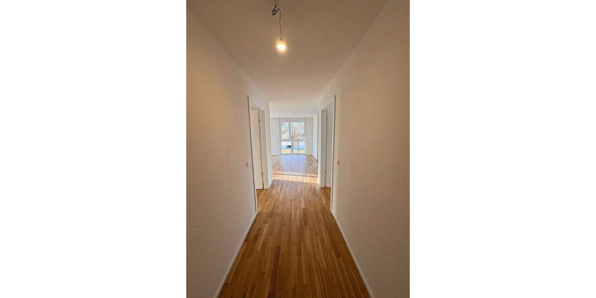 Schöne hochwertige 5-Zi. Whg. mit Balkon in Dornstadt. Nur mit Wohnberechtiungsschein beziehbar. 5 zimmer