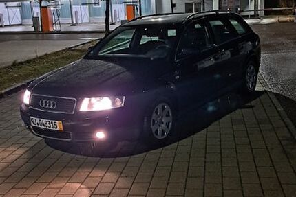 Audi A4 274.000 km 2.400 &euro; Bellenberg 89287
