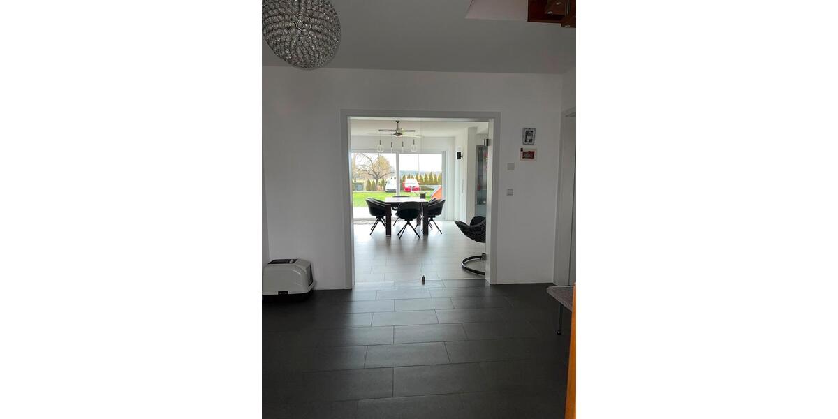 Einfamilienhaus Neu-Ulm Burlafingen - 5 Zimmer, 180 m&sup2;, 728.000&euro; | Angebot:27093762