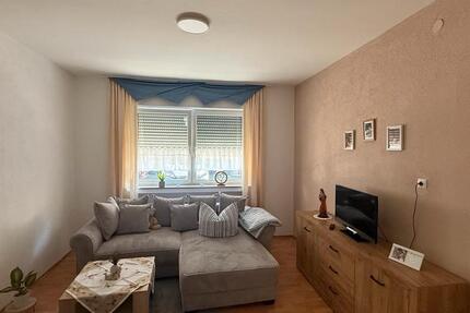 Wohnung Ichenhausen - 1 Zimmer, 52 m&sup2;, 600&euro; | Angebot:26323458
