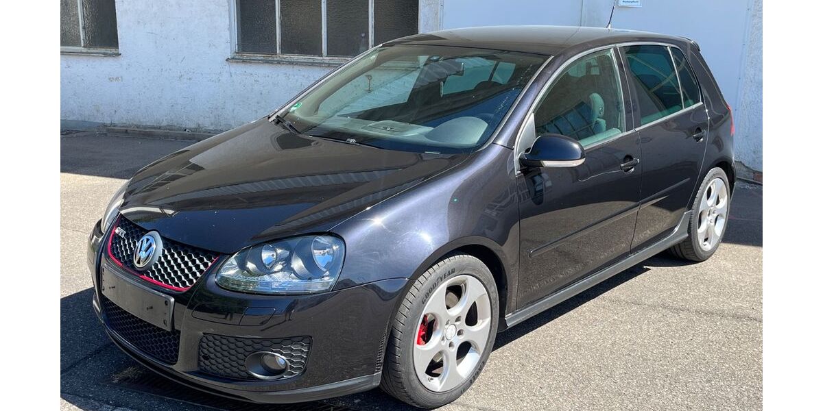 VW Golf 241.000 km 3.999 &euro; Geislingen 73312