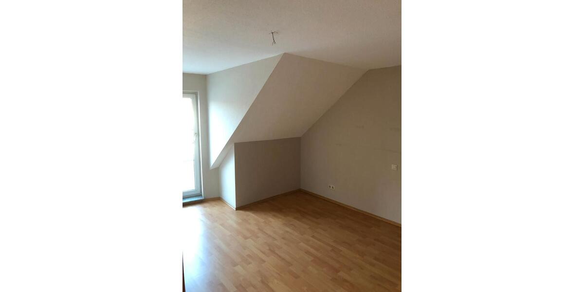 Dachgeschoßwohnung Burgrieden - 2 Zimmer, 77 m&sup2;, 245.000&euro; | Angebot:26561648