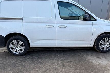 VW Caddy 248.000 km 13.950 &euro; Ulm 89075