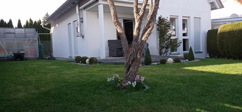 Einfamilienhaus Ehingen (Donau) - 5.5 Zimmer, 115 m&sup2;, 1.400&euro; | Angebot:25284846